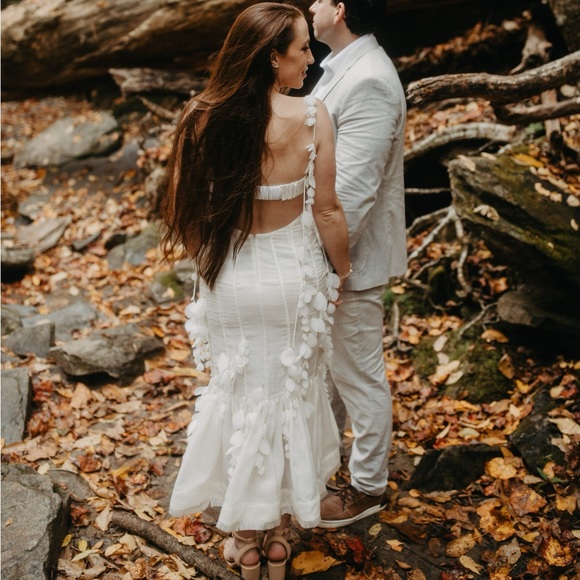 Zimmermann Botanica Silk Linen Petal Gown - Picture 15 of 15